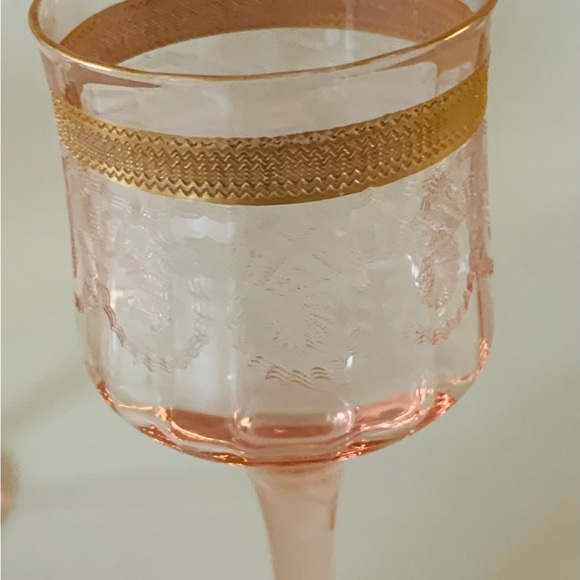 Pink drinking glasses of 4 - Picture 8 of 13